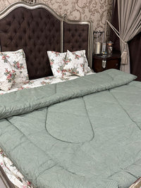 Olive Queen sized Comforter