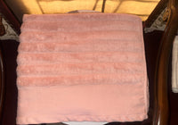 Platinum Collection | Blush Mist Zero Twist Bath Sheet