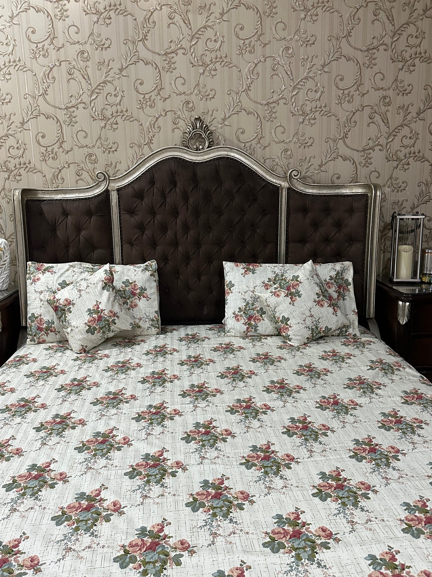 Cotton - Satin Fitted bedsheet 5 pieces