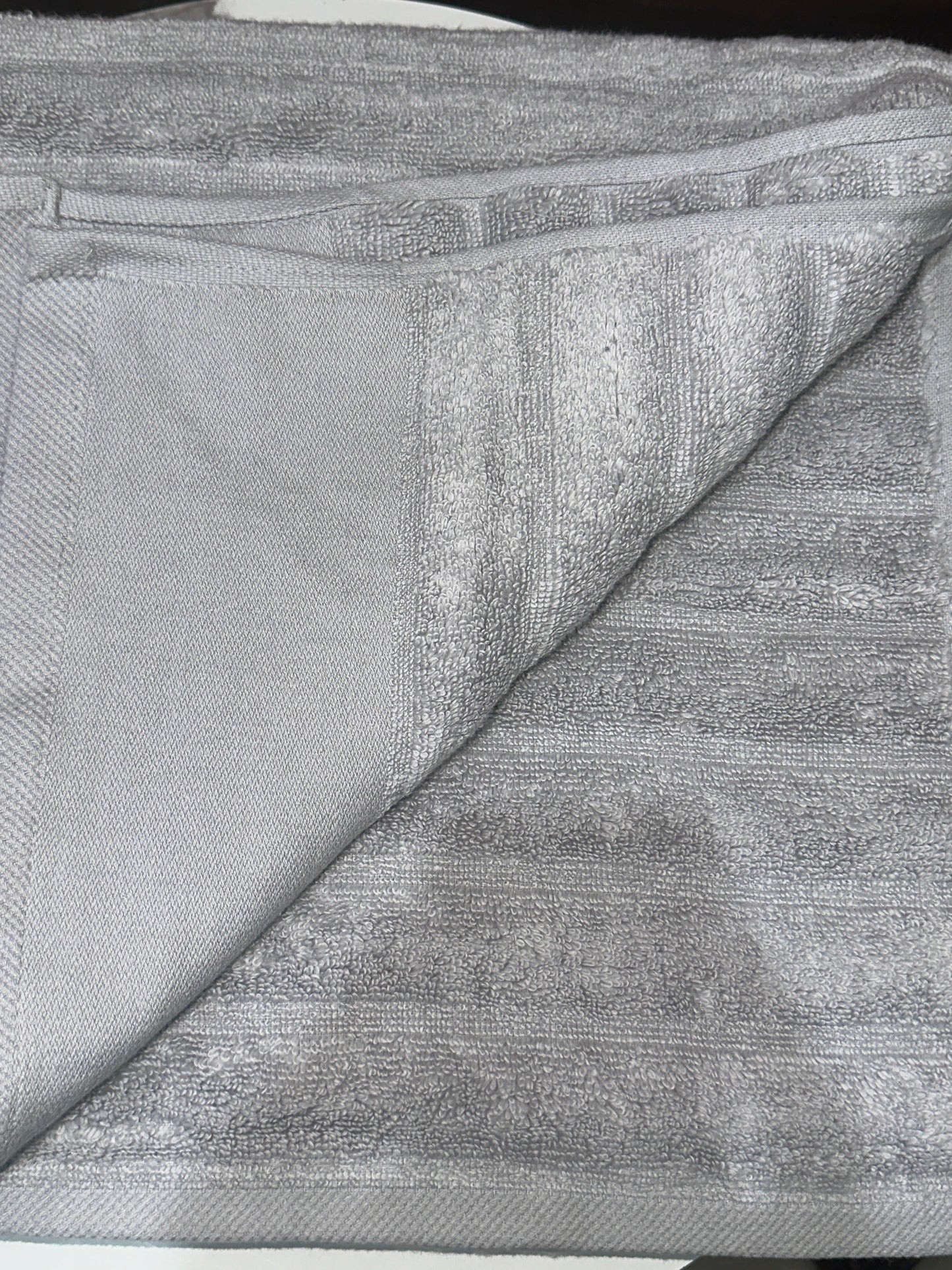 Platinum Collection | Silver Fog Zero Twist Bath sheet